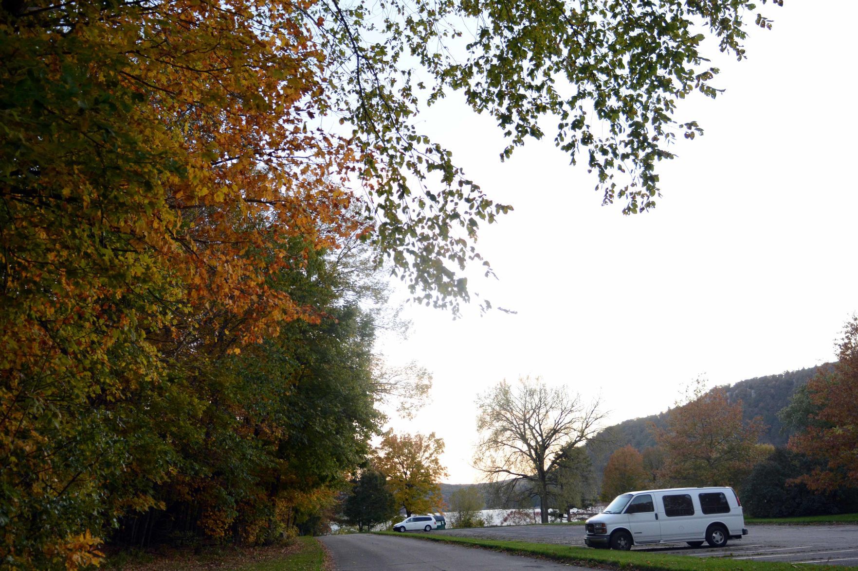 Devil's Lake shows autumn colors, Oct. 18